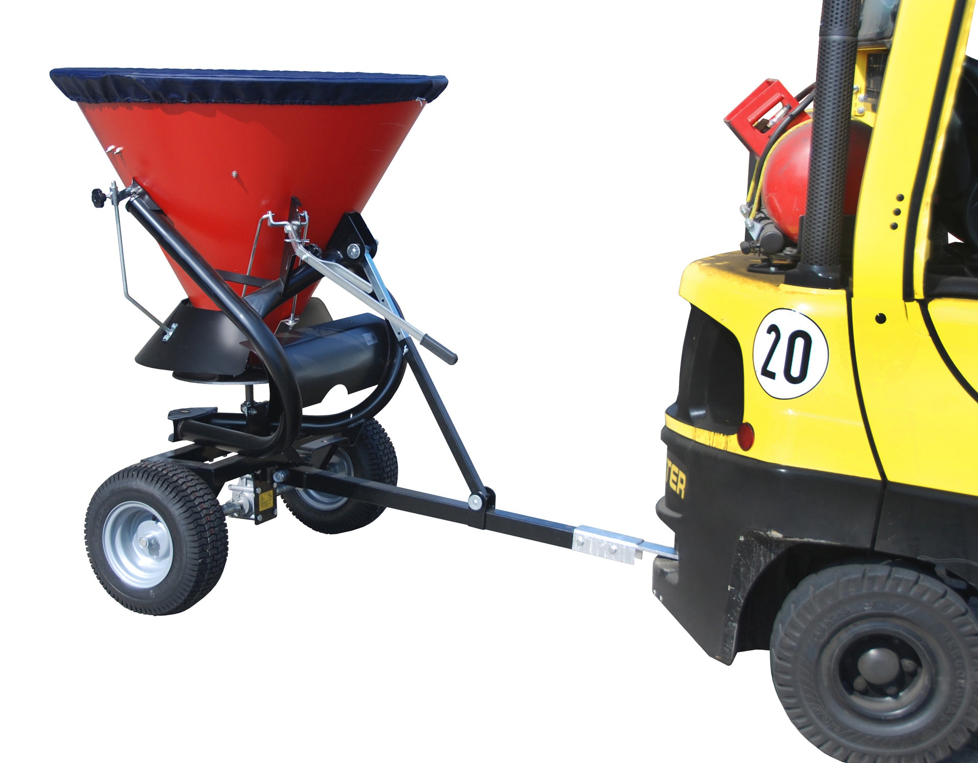 Streuwagen Typ STW feuerrot angehängt am Stapler