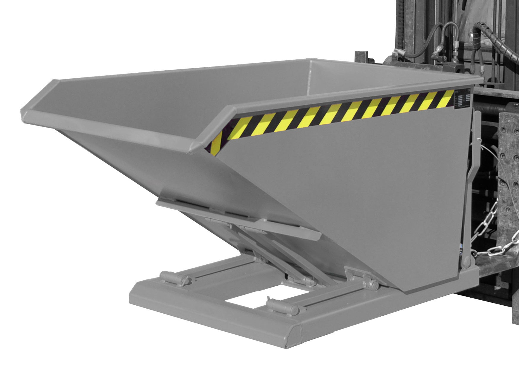 Front-Seitenansicht Kippbehälter NK 50 mausgrau in Anwendung am Stapler