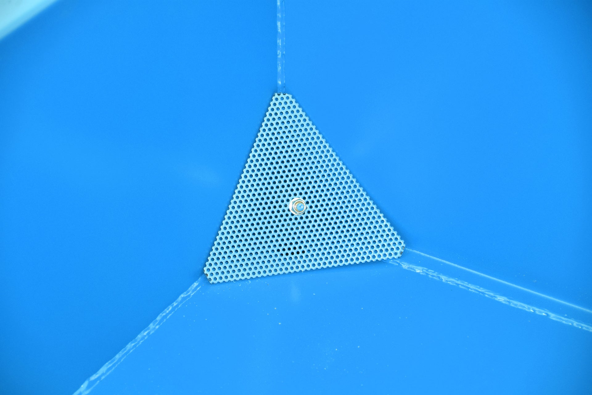 Detailbild Späne-Kippbehälter GU-E Siebblech