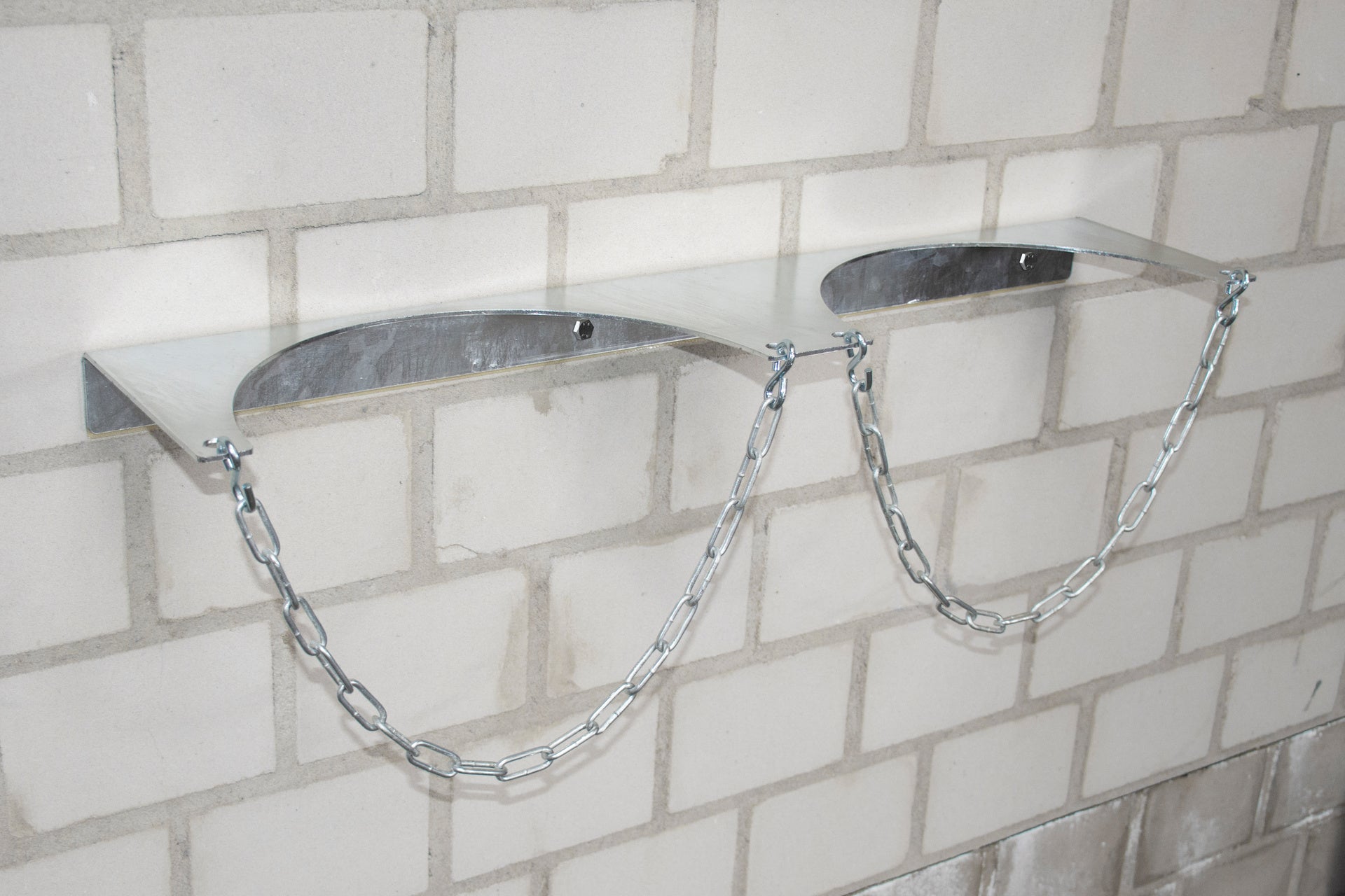 Detail: Sicherungskette GWH Wandhalterung
