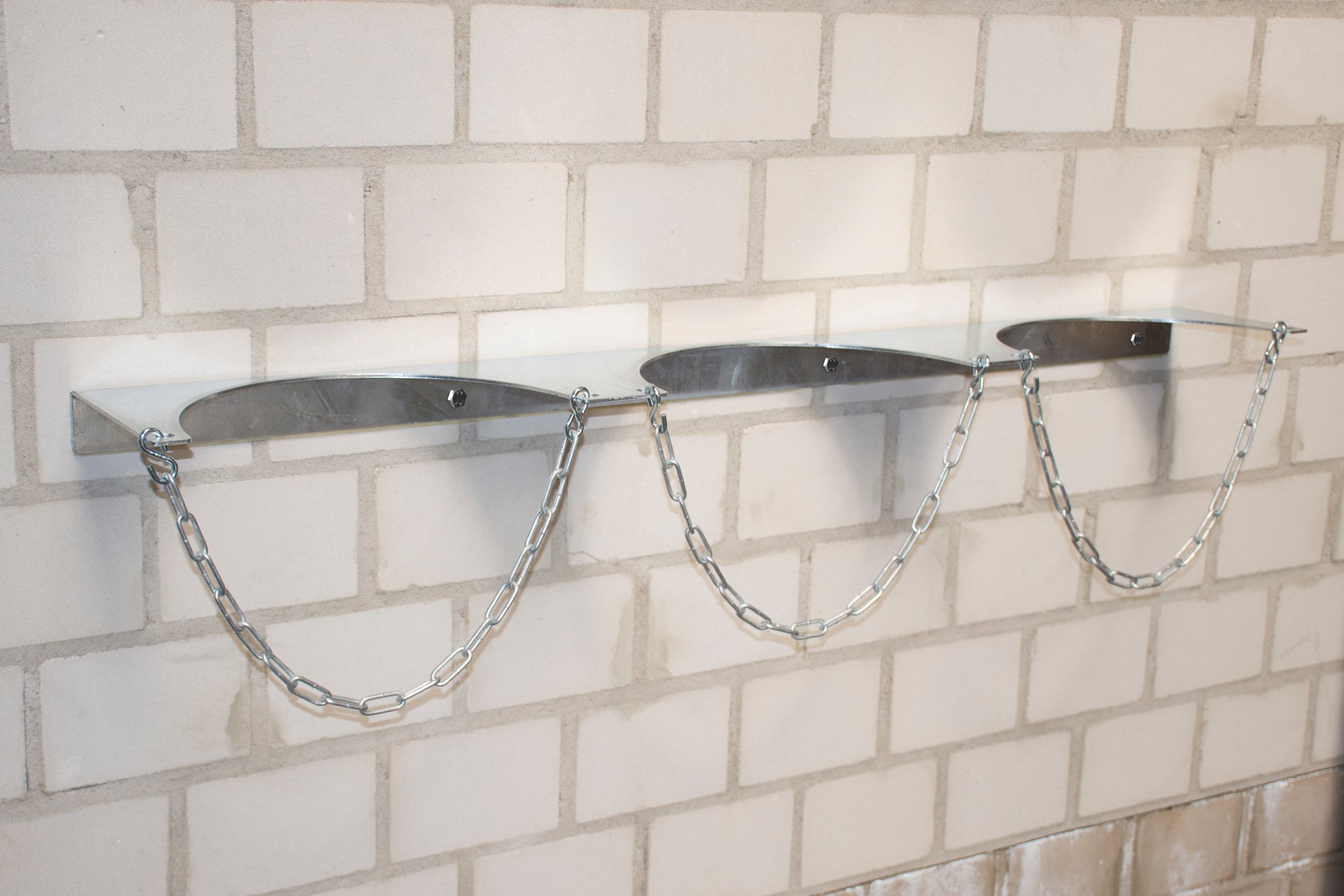 Gasflaschenwandhalterung GWH für 1-3 Gasflaschen, Ø 320 mm